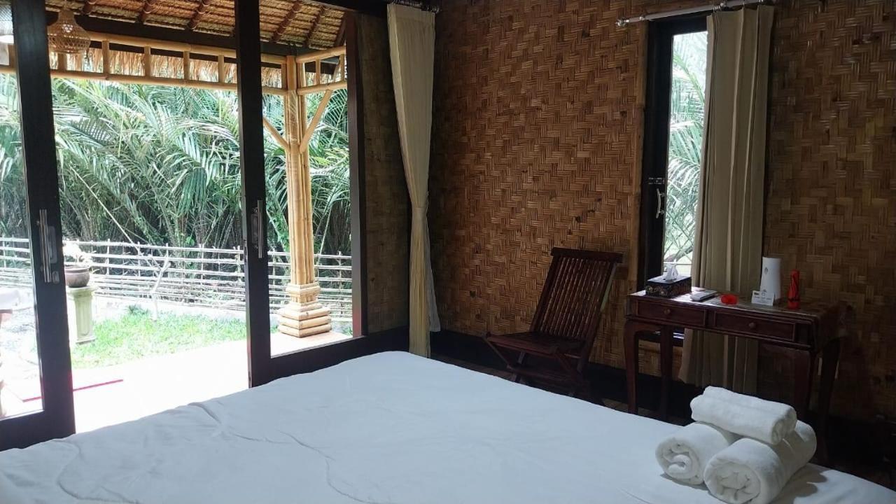 Pondok Sapta Sallaca Selat Eksteriør billede