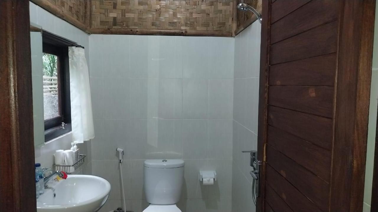 Pondok Sapta Sallaca Selat Eksteriør billede